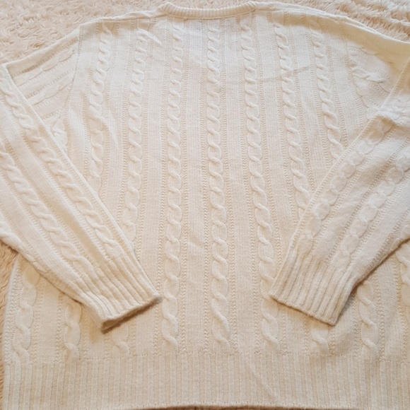 Men's Off White Jantzen V-Neck Sweater. Sz XL. - Picture 5 of 7